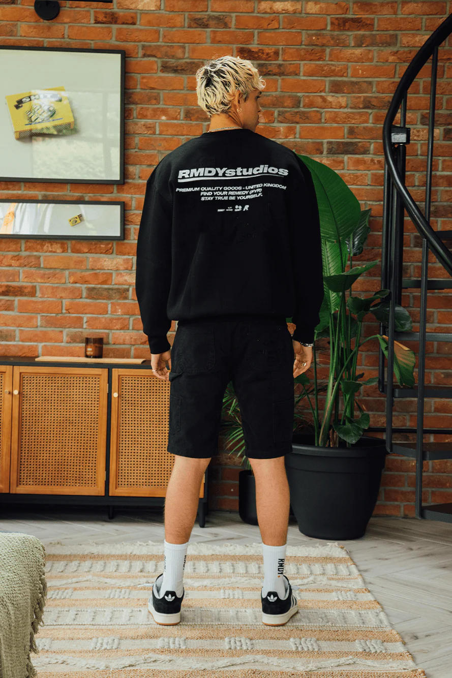 Black Statement RMDY. Crewneck